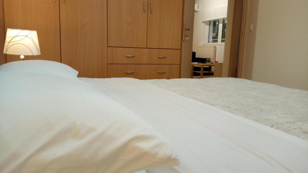 Overnight Athens Airport And Raphina Port Apartment Artemida  Exteriér fotografie