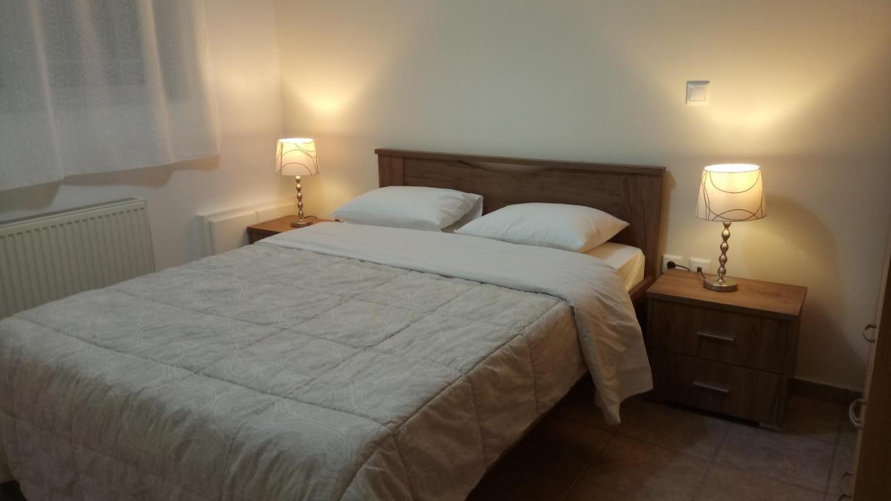 Overnight Athens Airport And Raphina Port Apartment Artemida  Exteriér fotografie
